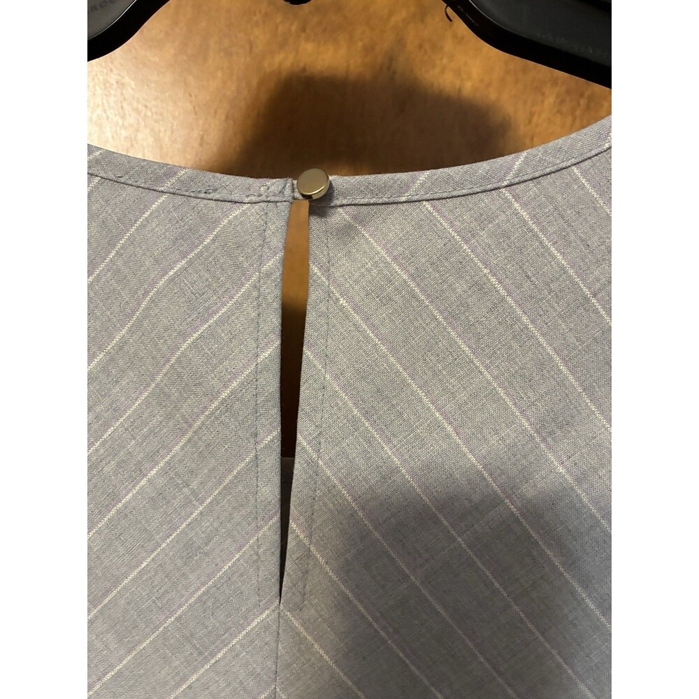 LIZ CLAIBORNE Spring Bouquet Sleeveless Belted Career Top XL Gray Purple Stripe - Picture 5 of 8
